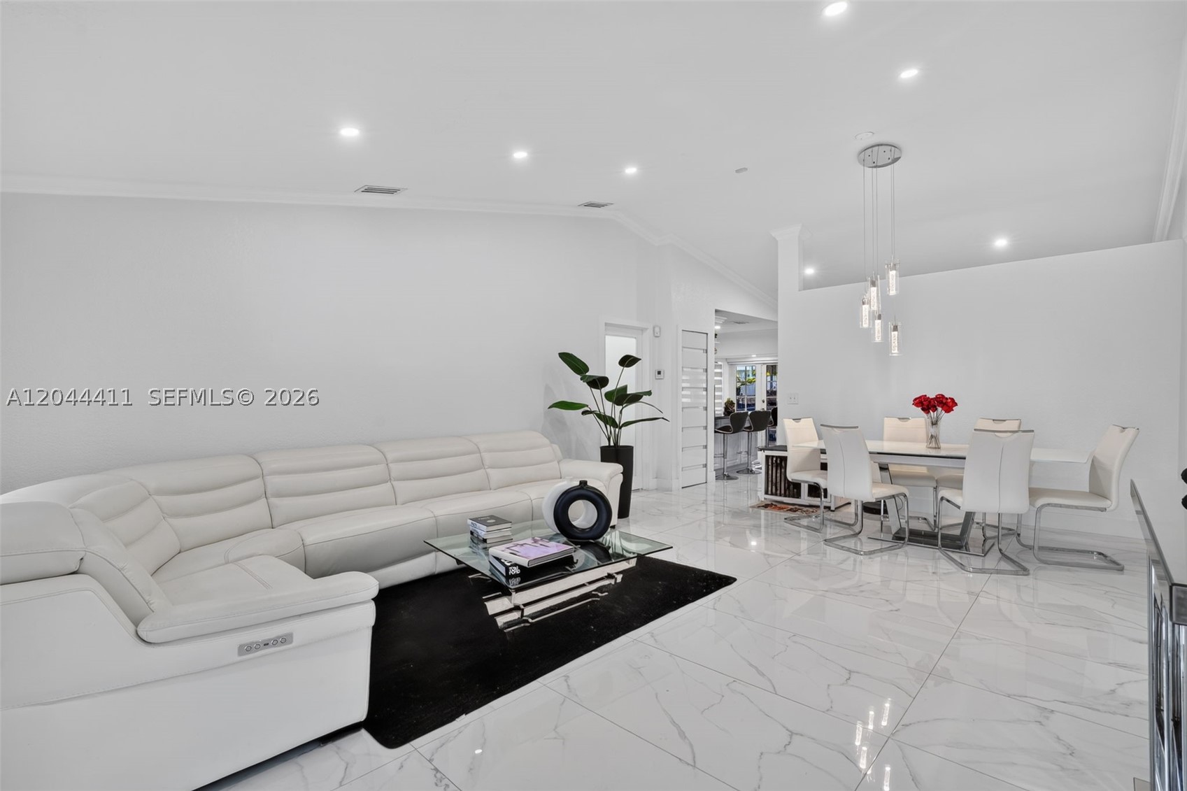 MONACO ESTATES 1ST ADDN - Residential
