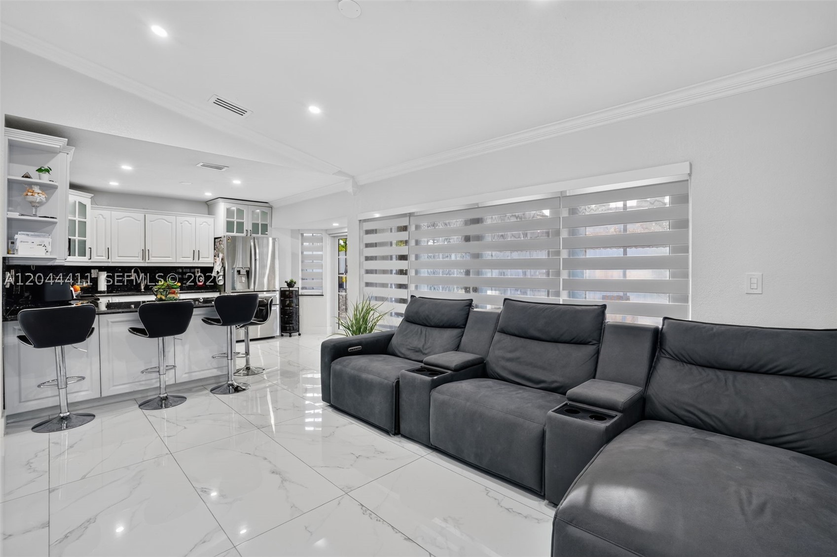 MONACO ESTATES 1ST ADDN - Residential