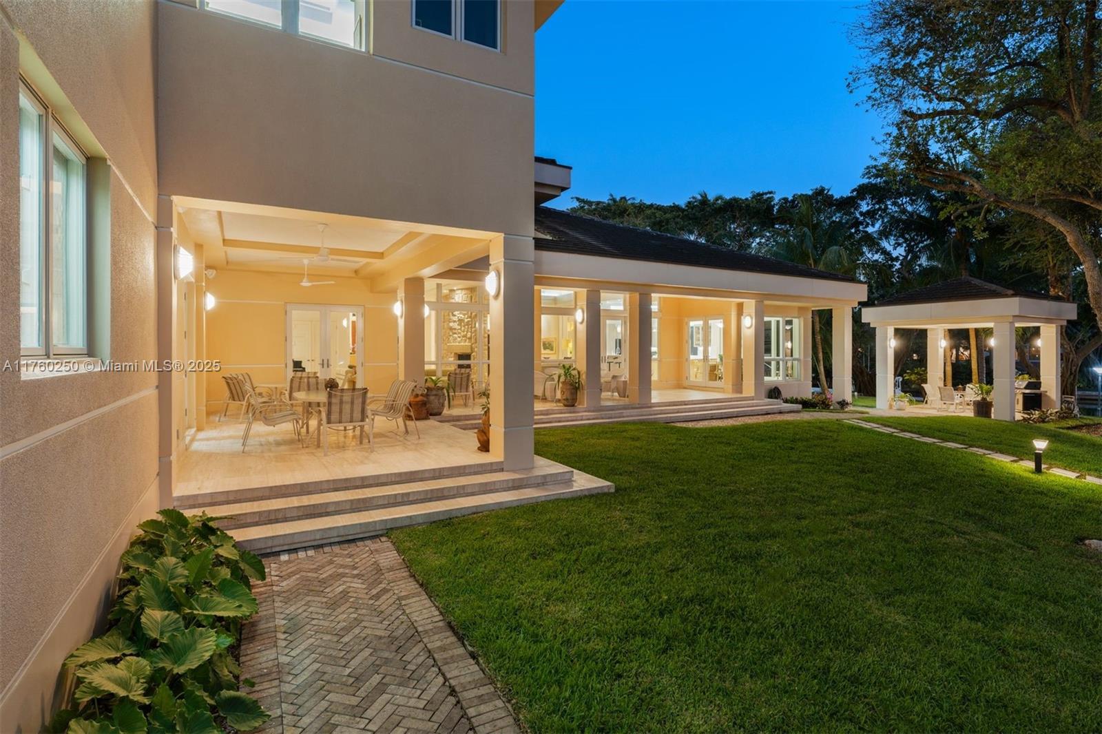 GABLES ESTATES NO 2 - Residential