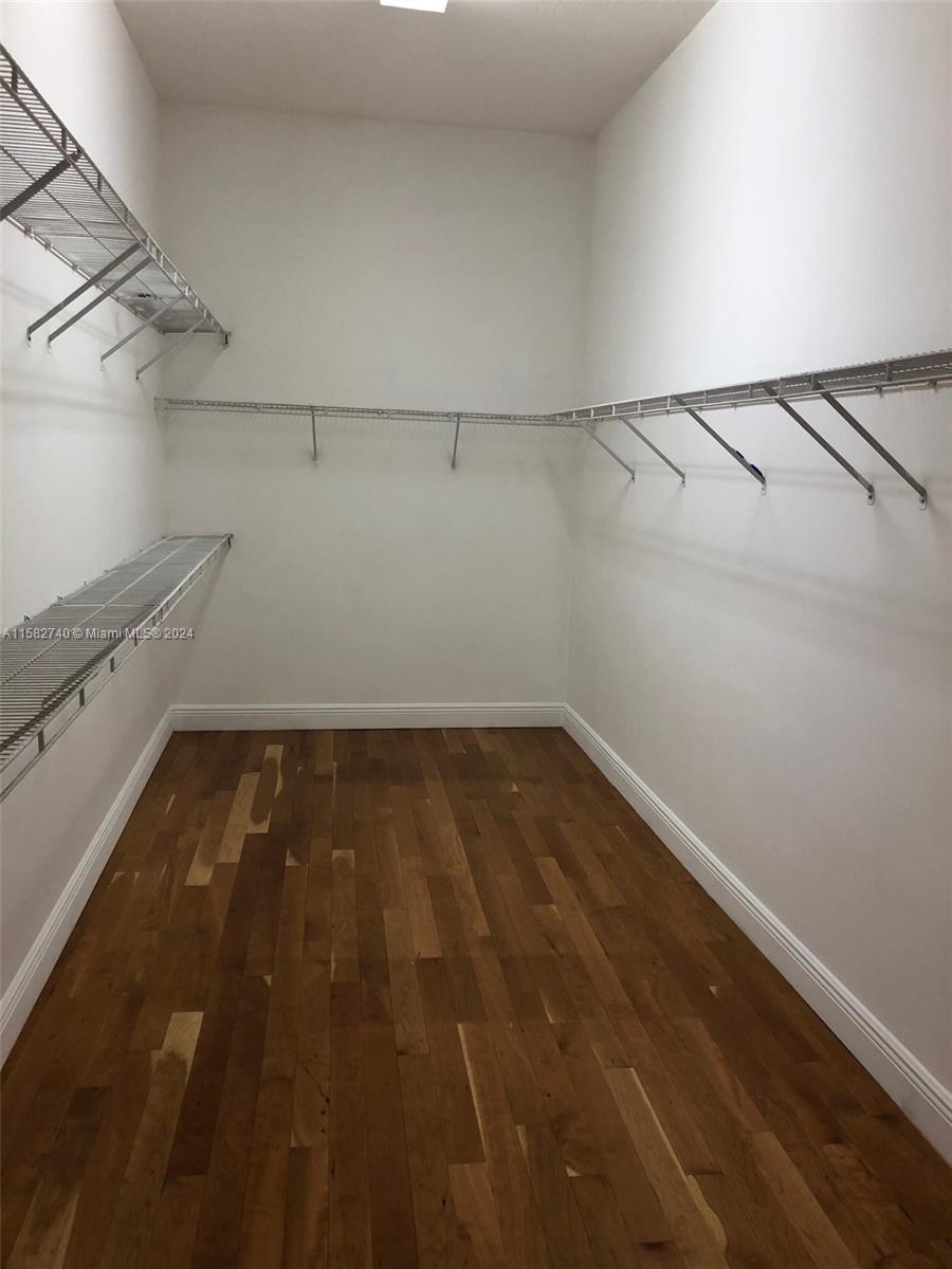 RIVIERA ISLES I - Residential Lease