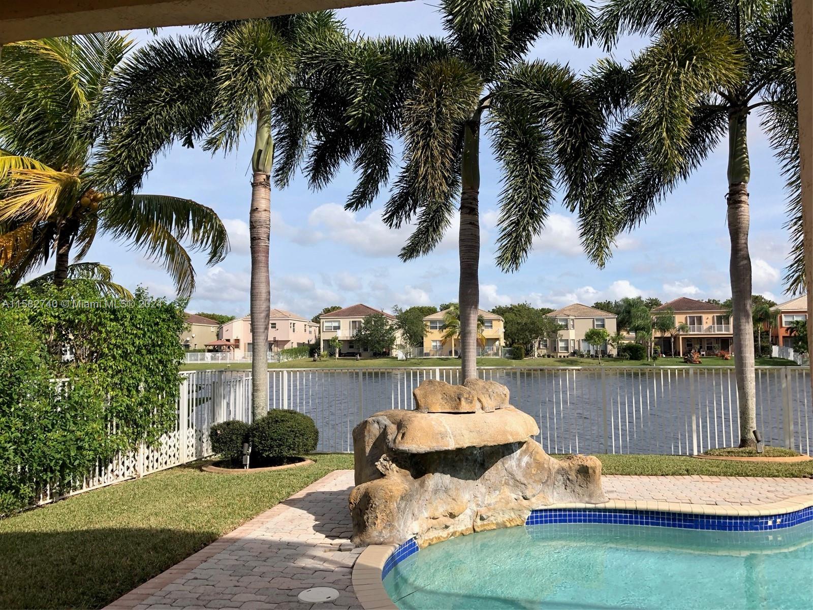 RIVIERA ISLES I - Residential Lease