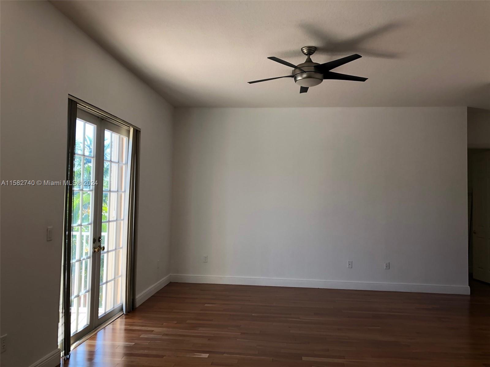 RIVIERA ISLES I - Residential Lease