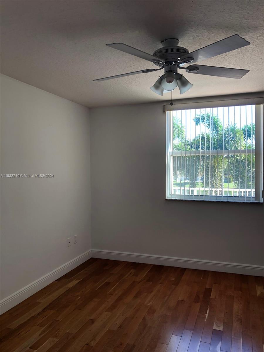RIVIERA ISLES I - Residential Lease
