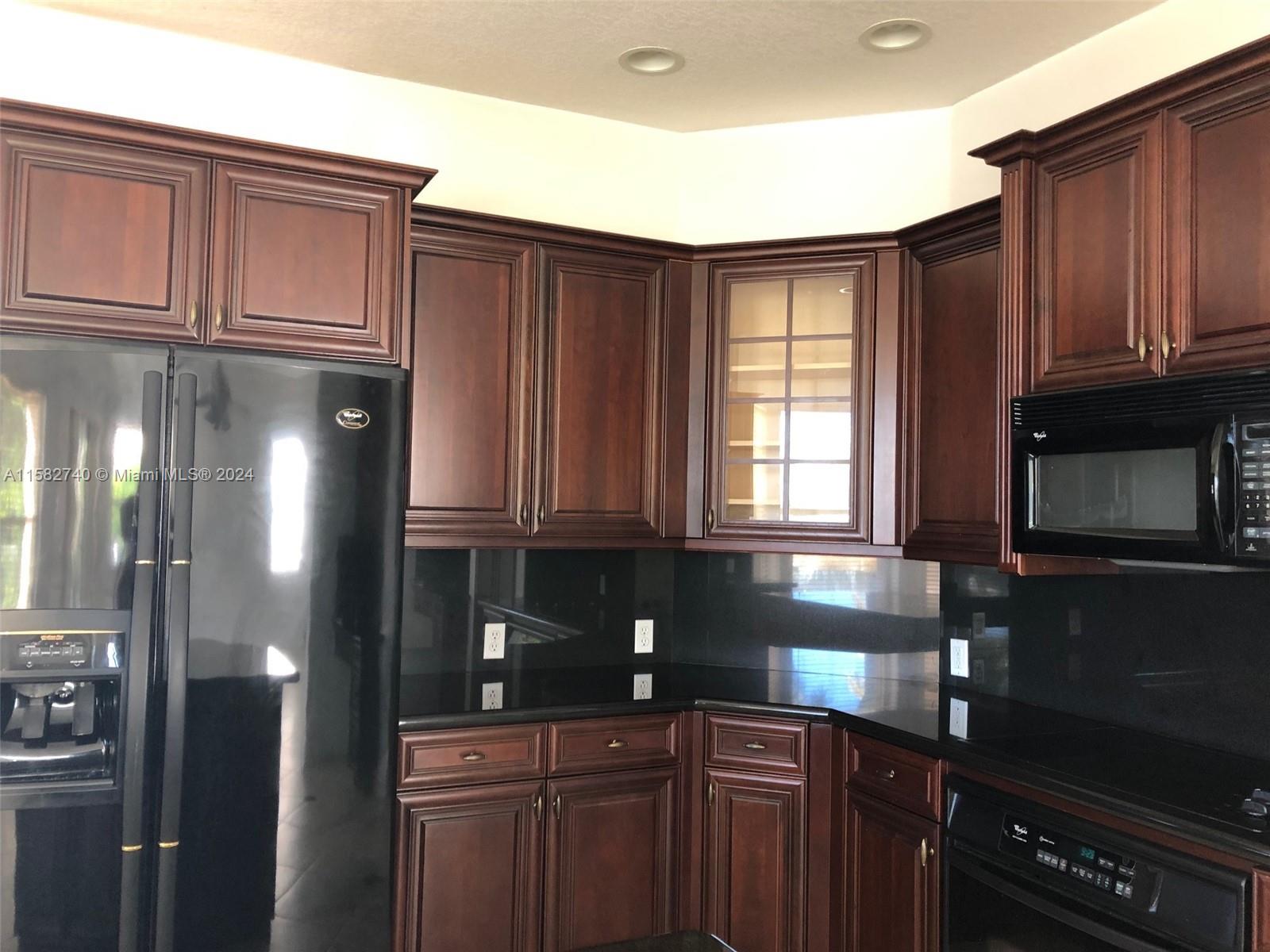 RIVIERA ISLES I - Residential Lease