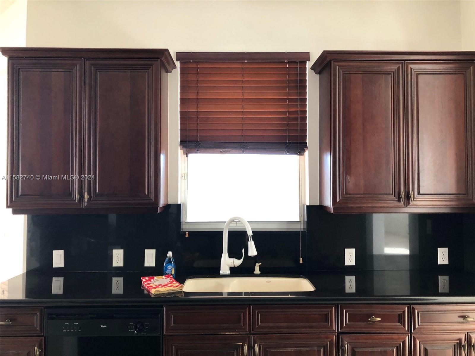 RIVIERA ISLES I - Residential Lease