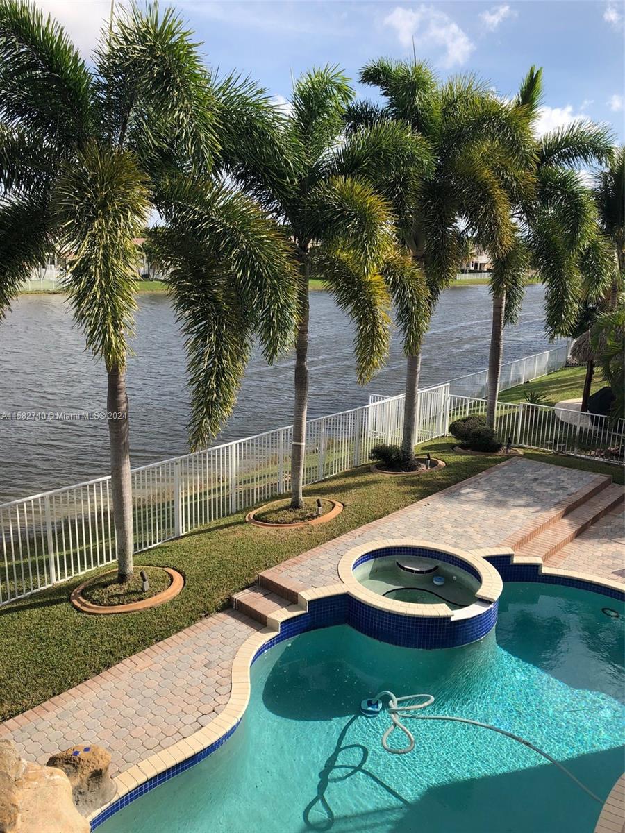RIVIERA ISLES I - Residential Lease