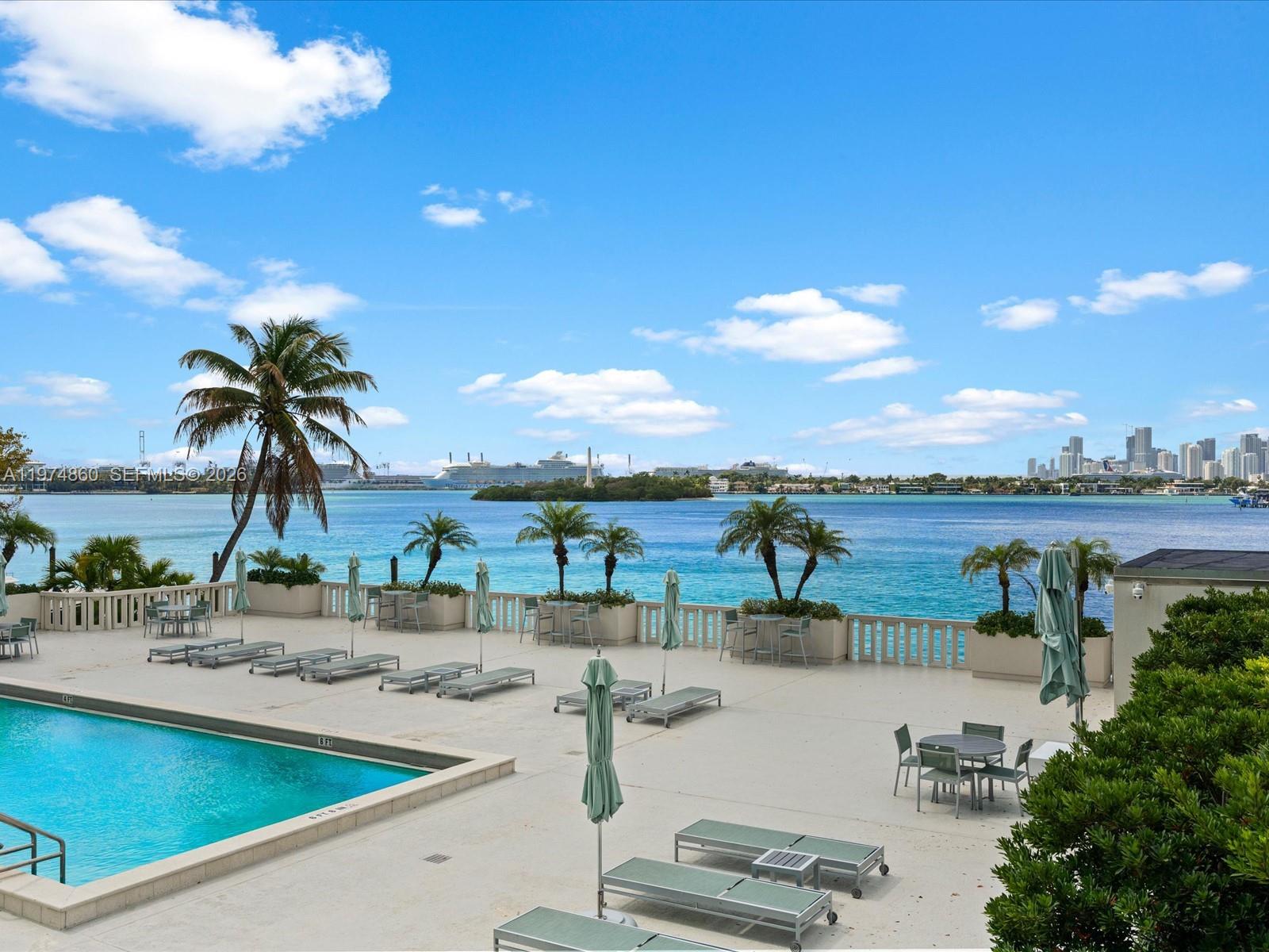 ISLAND TERRACE CONDO - Residential