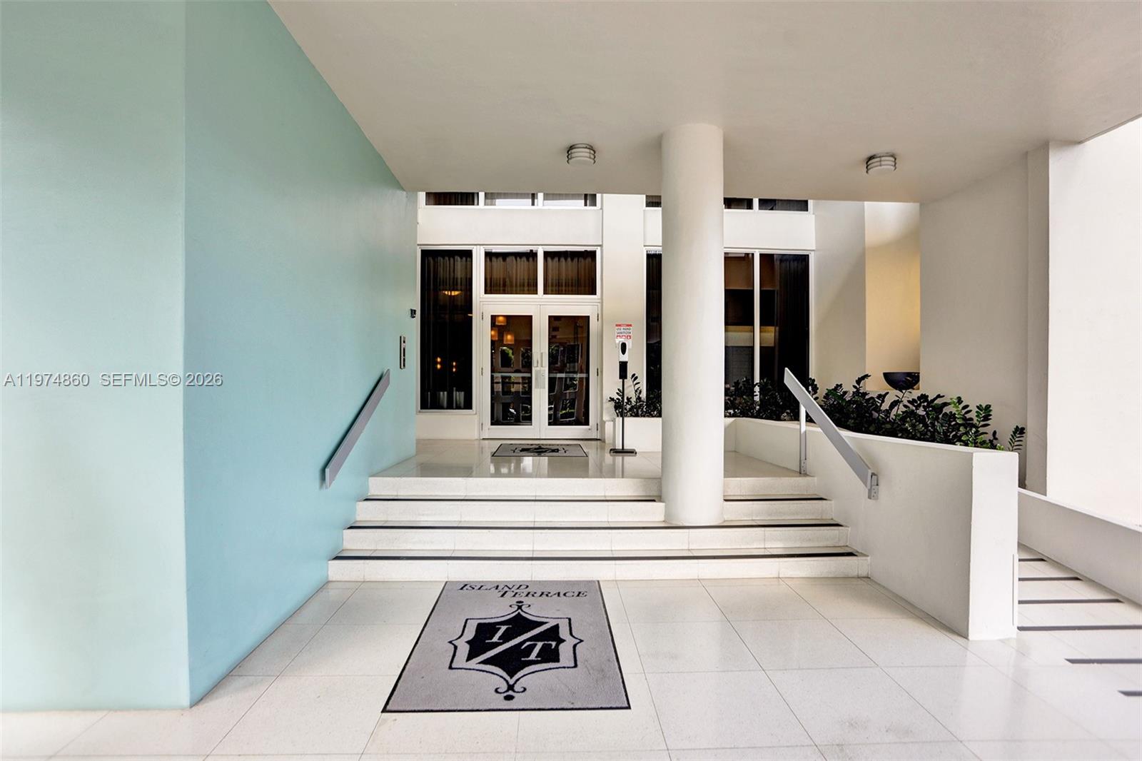 ISLAND TERRACE CONDO - Residential