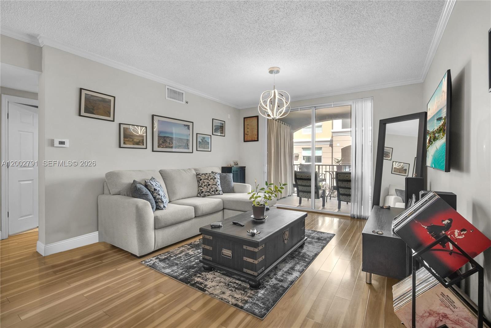 PORTO BELLAGIO CONDO - Residential