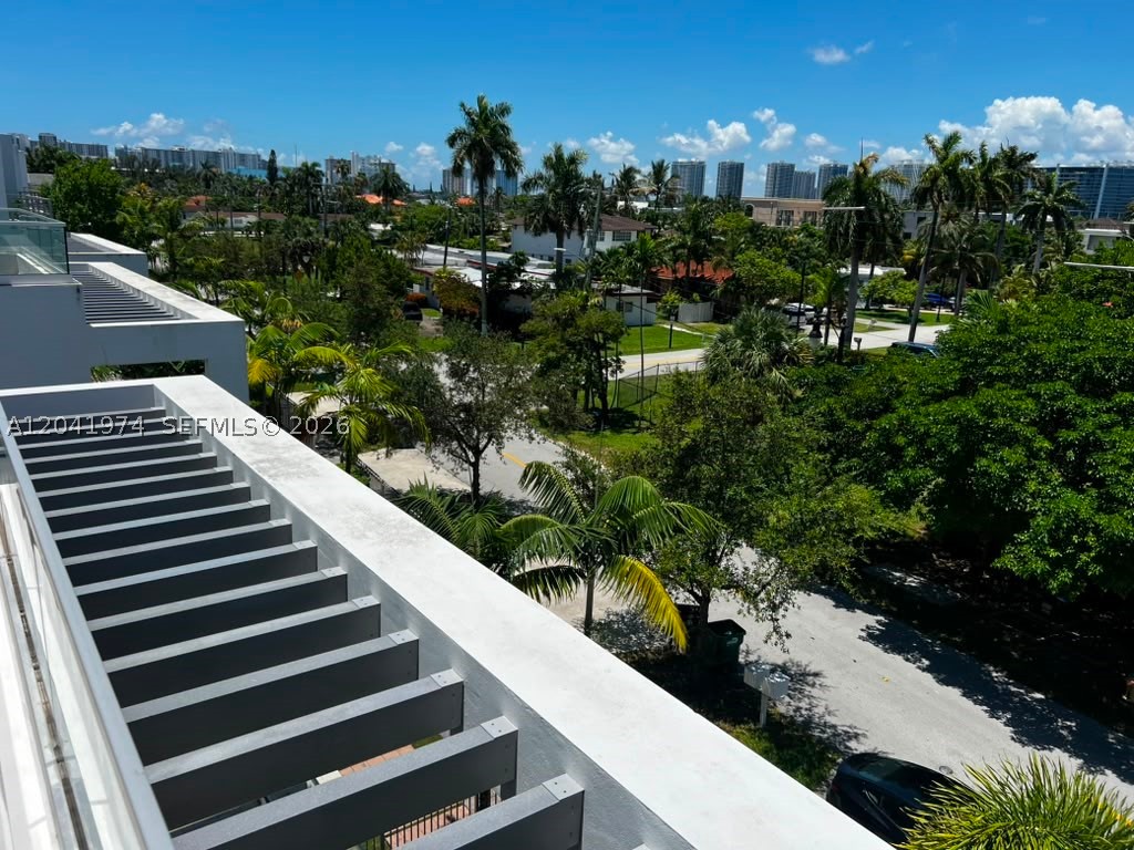 BEACHWALK - Residential Lease