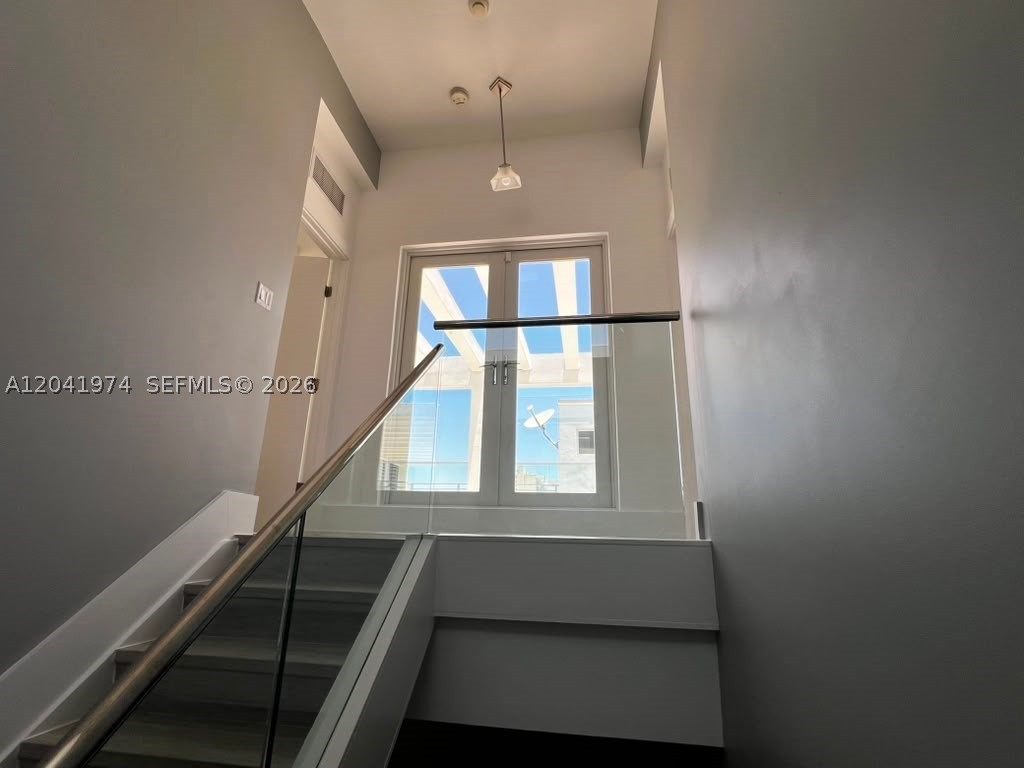 BEACHWALK - Residential Lease