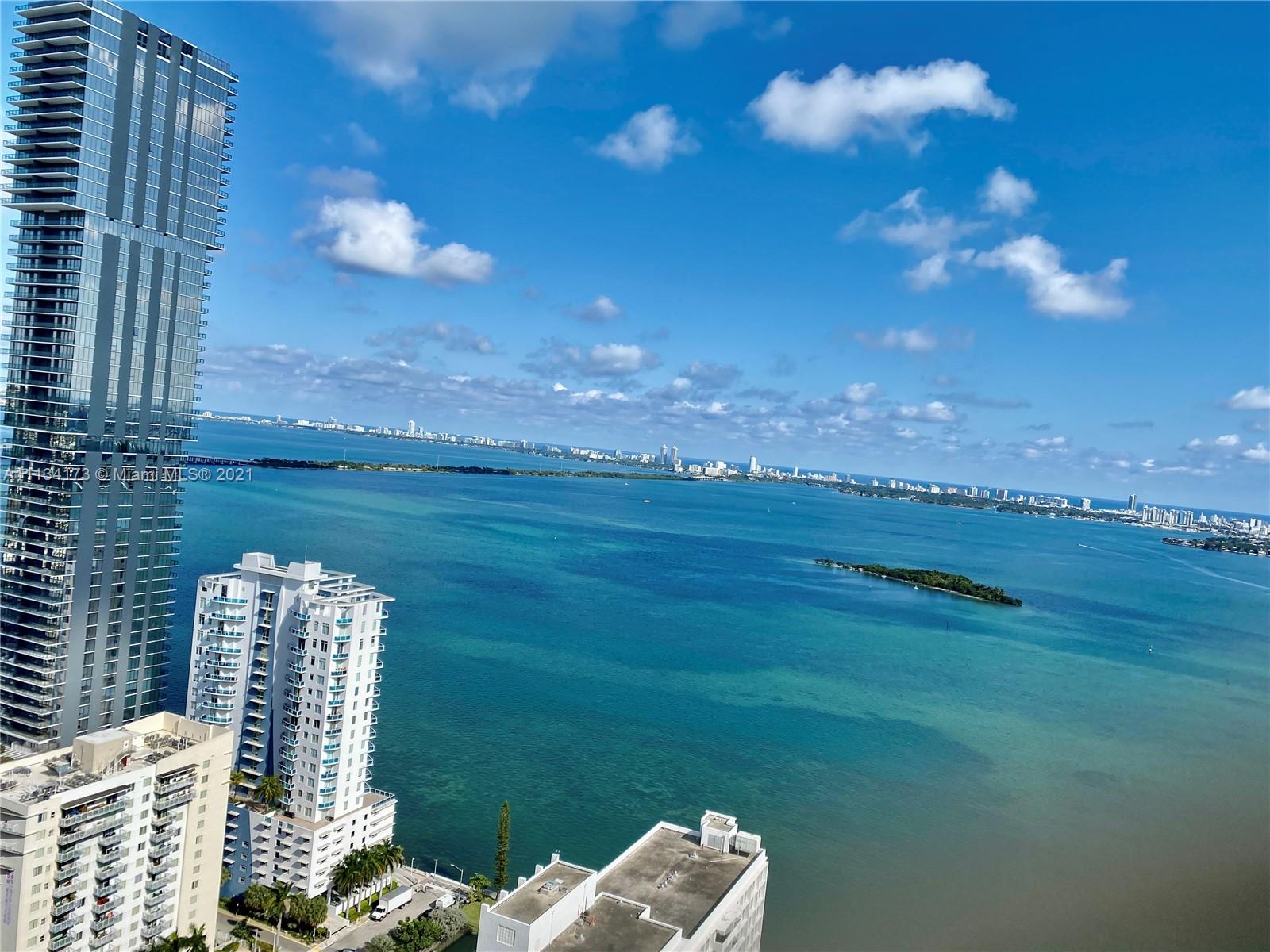 PARAMOUNT BAY CONDO - Residential Lease