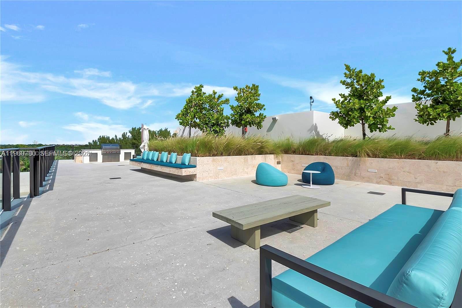 BRICKELLS FLAGLER - Residential