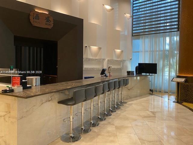 TRUMP INTERNATIONAL SONES - Residential