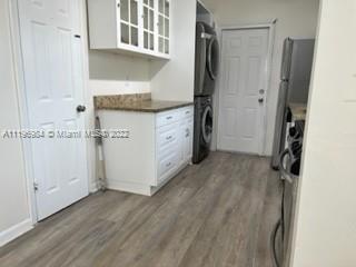 LAUDERDALE - Residential Lease
