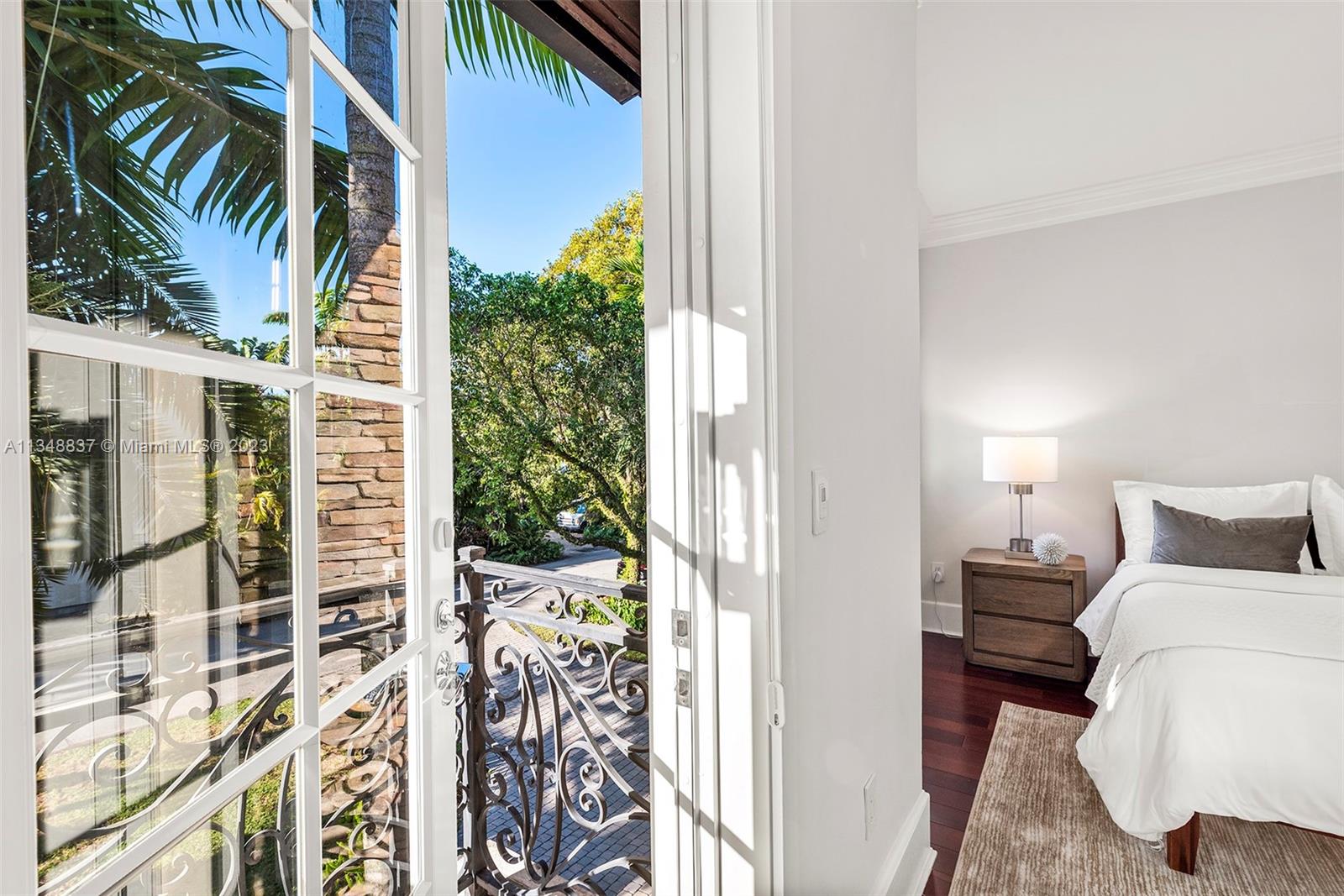 CRAWFORD GROVES ESTATES - Residential
