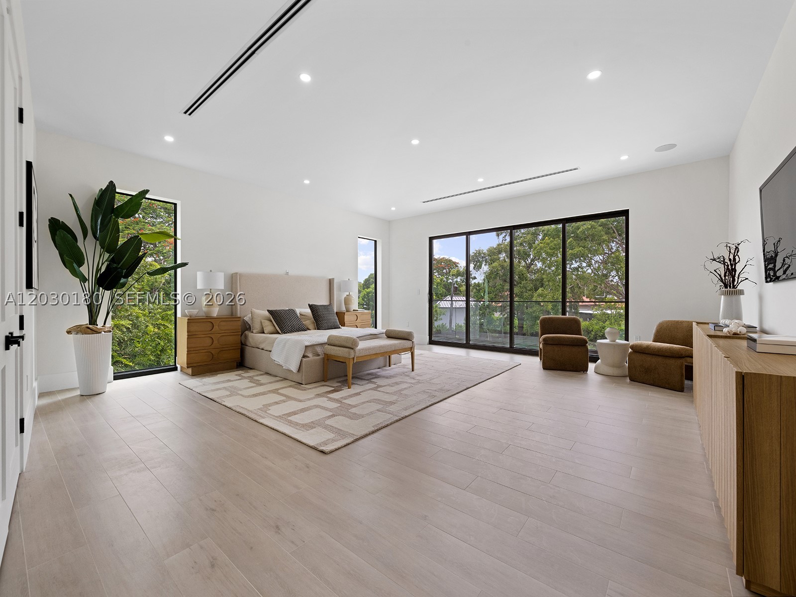NUTMEG ESTATES - Residential