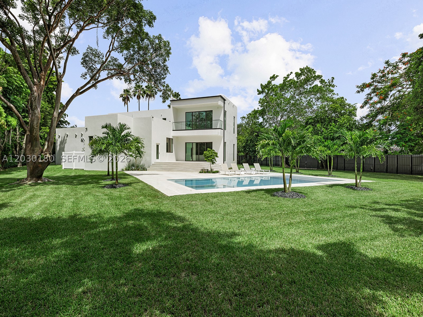 NUTMEG ESTATES - Residential