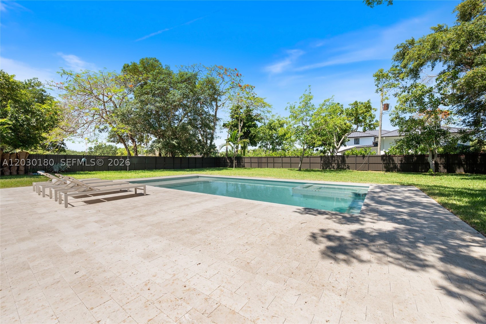 NUTMEG ESTATES - Residential