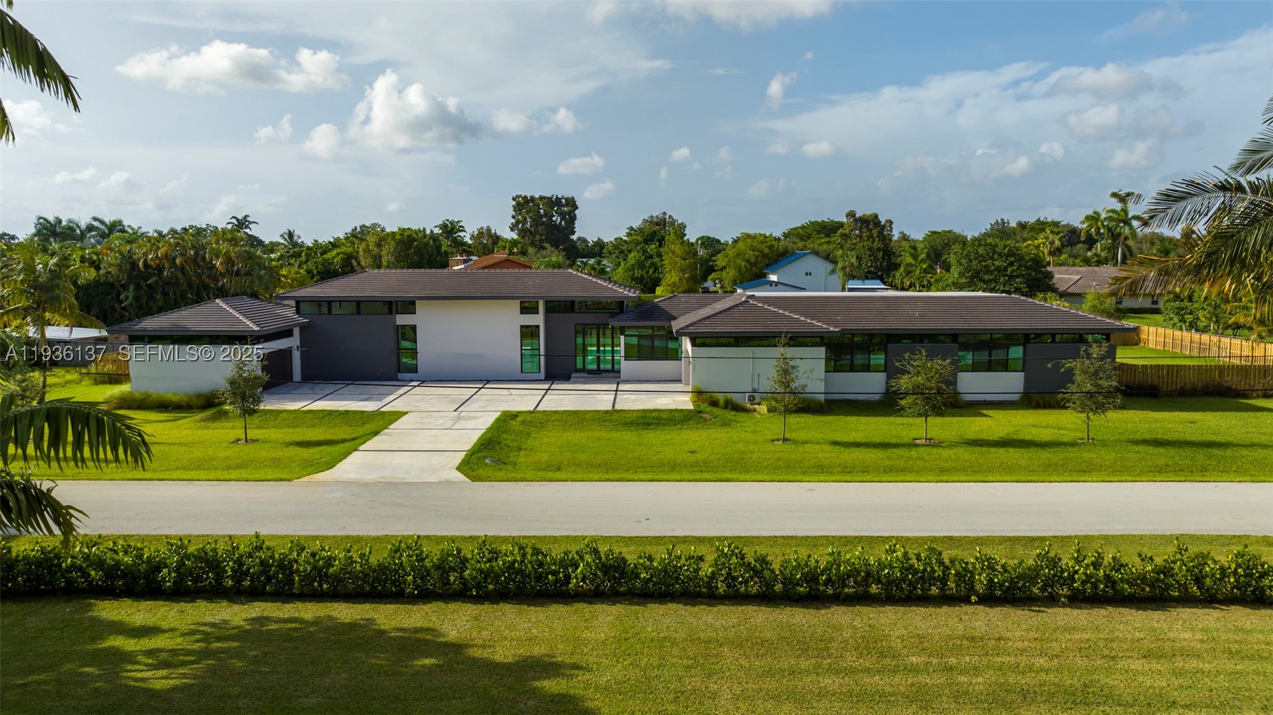 FLA FRUIT LANDS CO - Residential