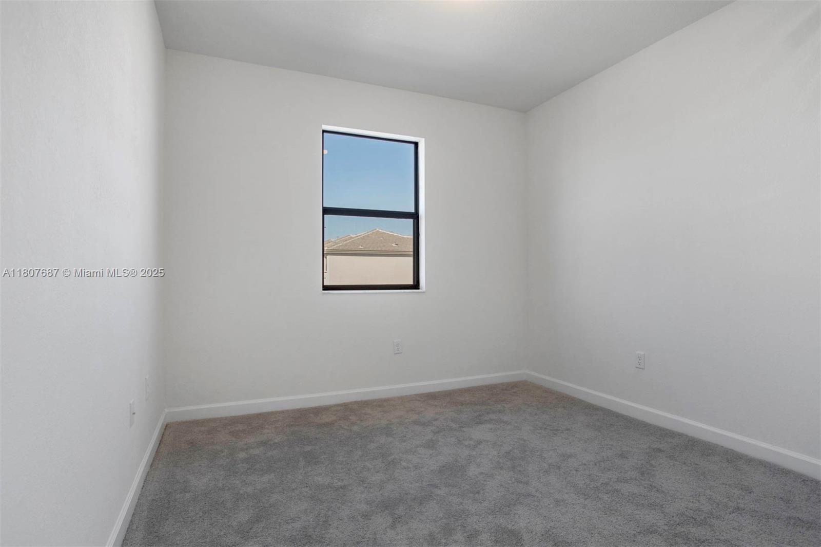 PINE ISLE - Residential Lease