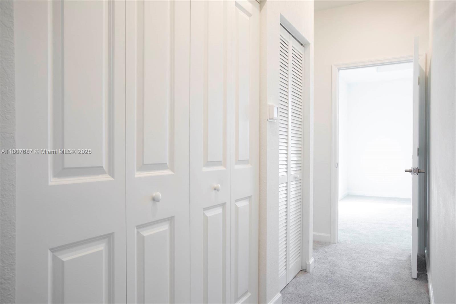 PINE ISLE - Residential Lease