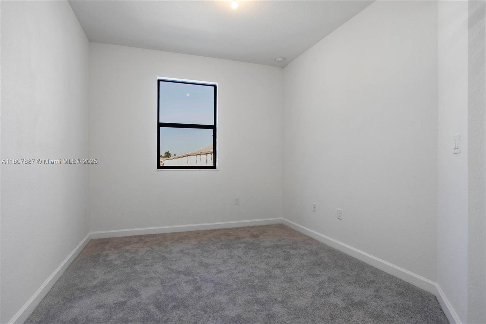 PINE ISLE - Residential Lease
