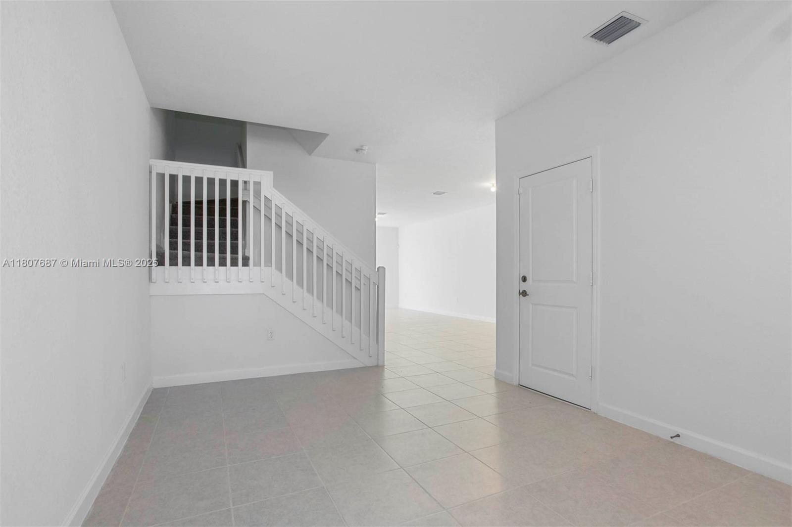 PINE ISLE - Residential Lease