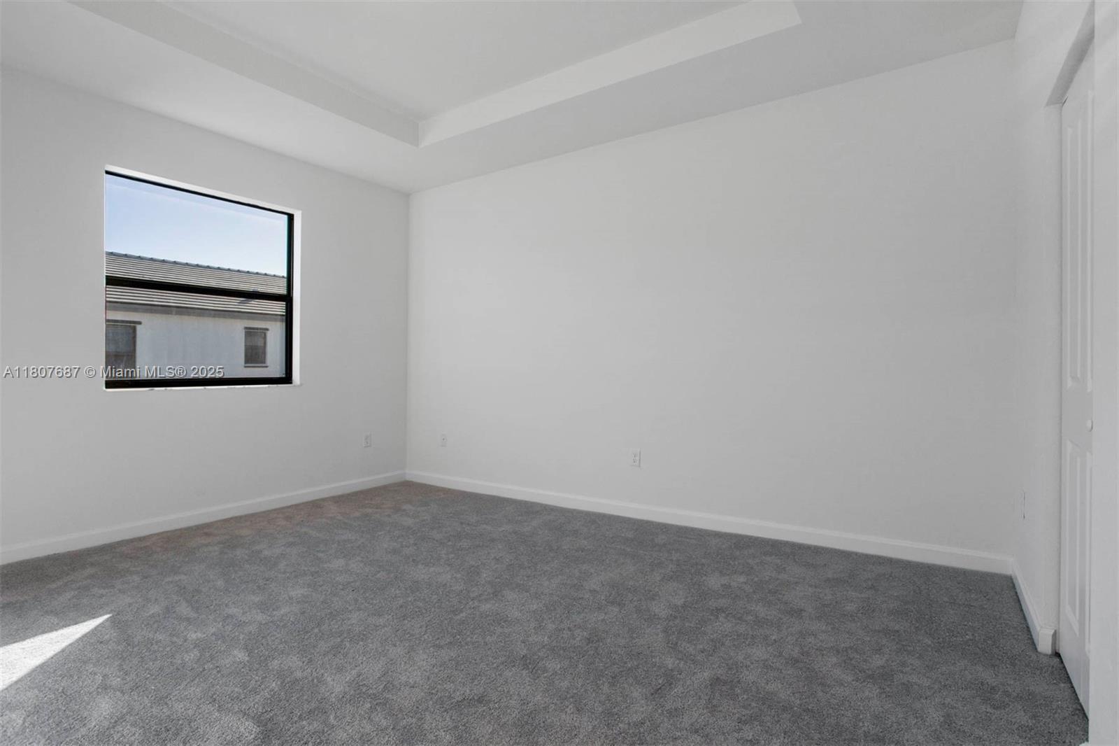 PINE ISLE - Residential Lease