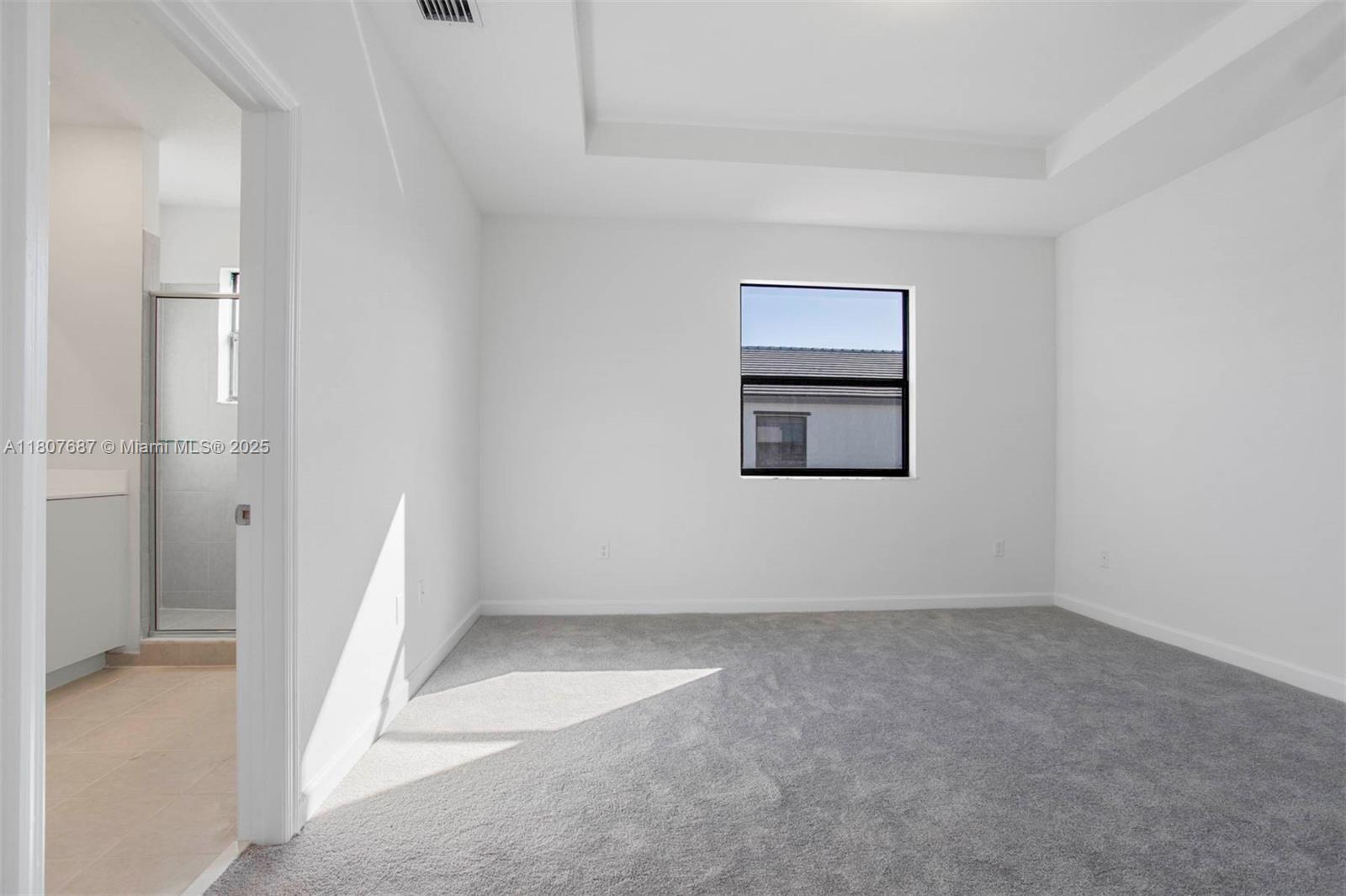PINE ISLE - Residential Lease