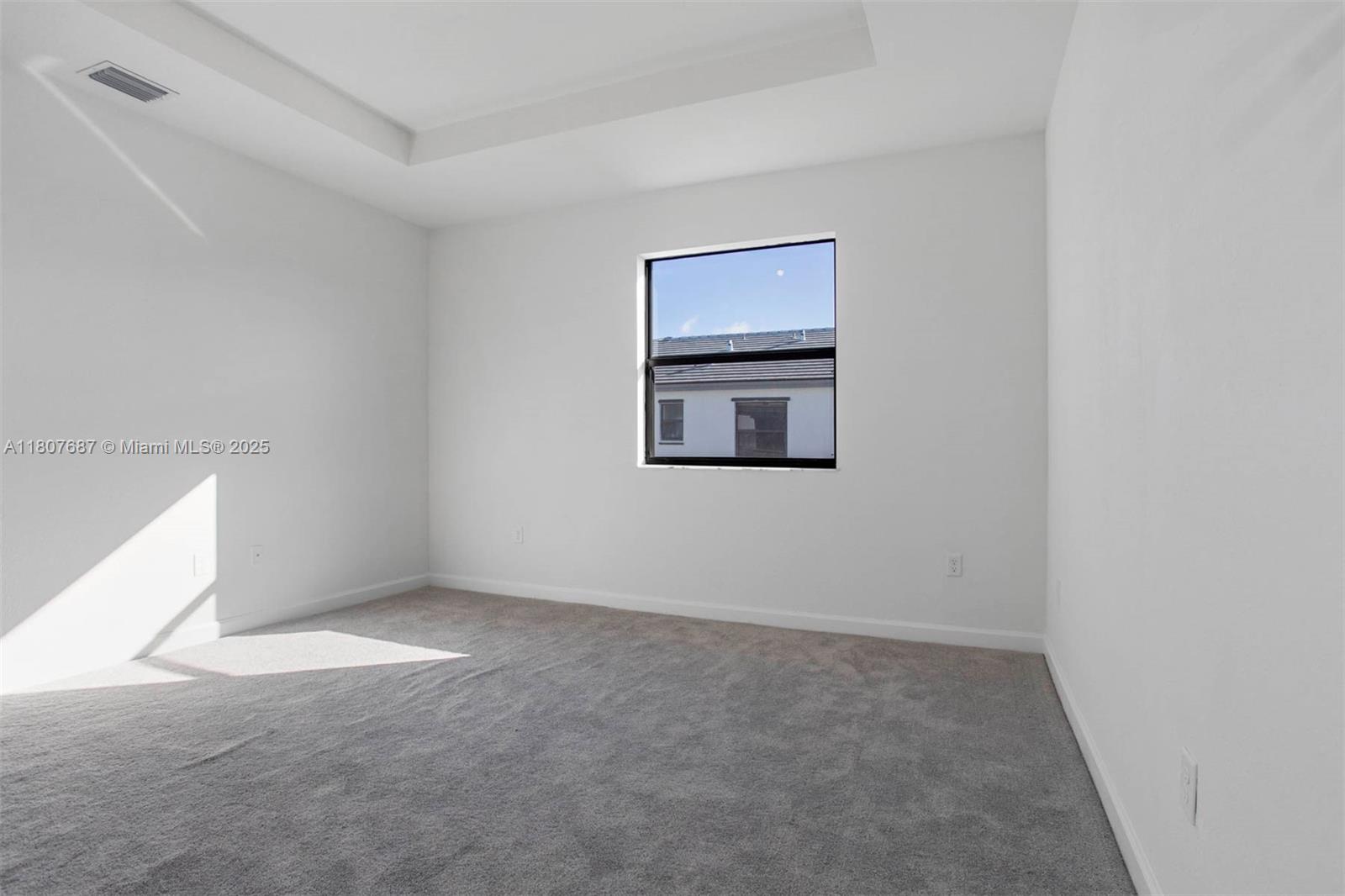 PINE ISLE - Residential Lease