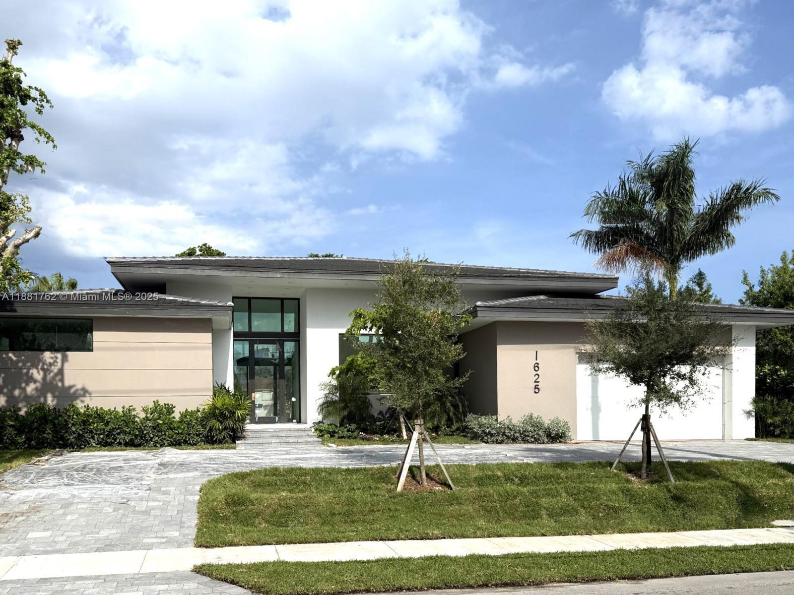 DIPLOMAT GOLF ESTATES ADD - Residential