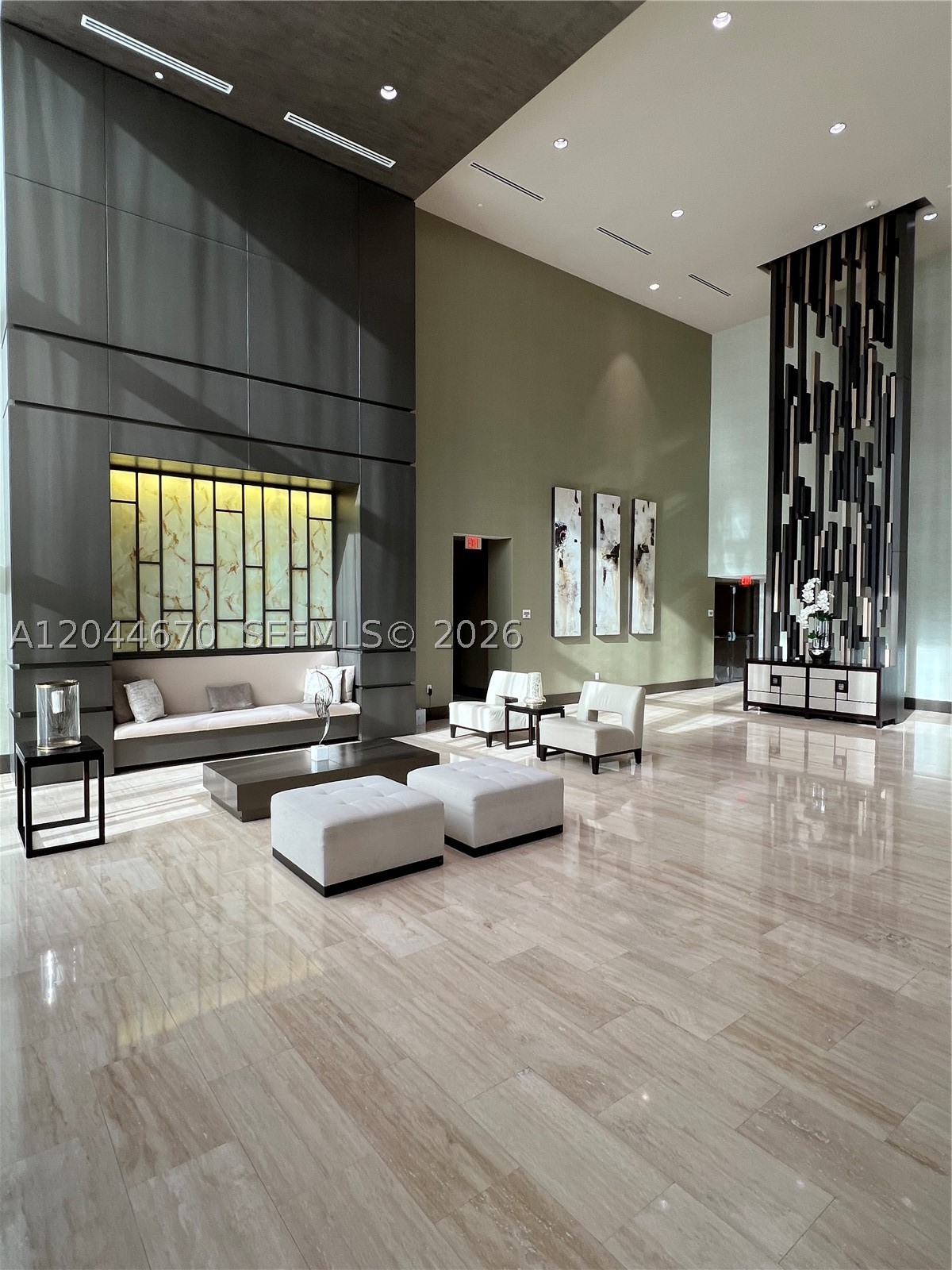 5252 PASEO CONDO - Residential