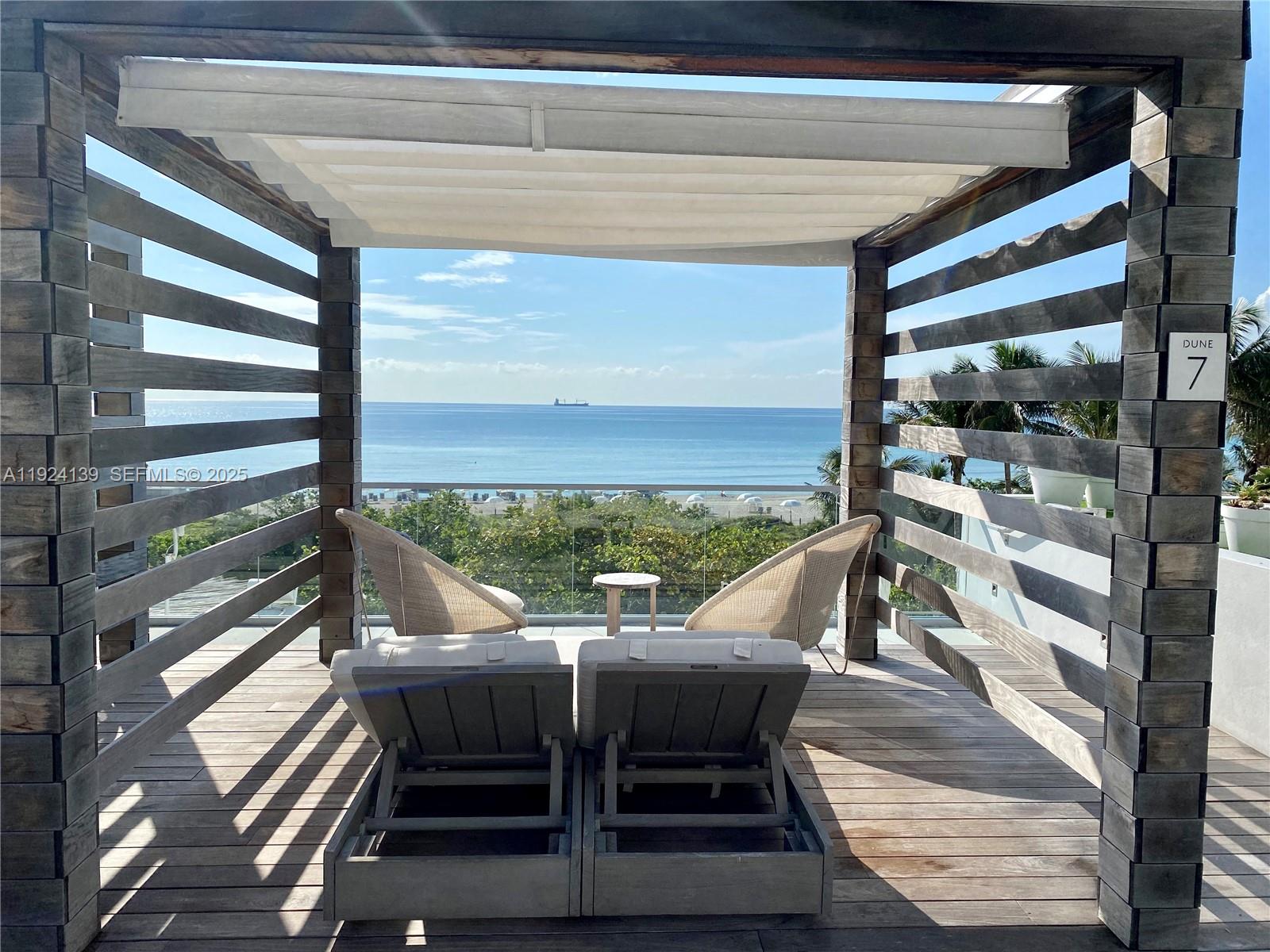 RONEY PALACE CONDO - Residential
