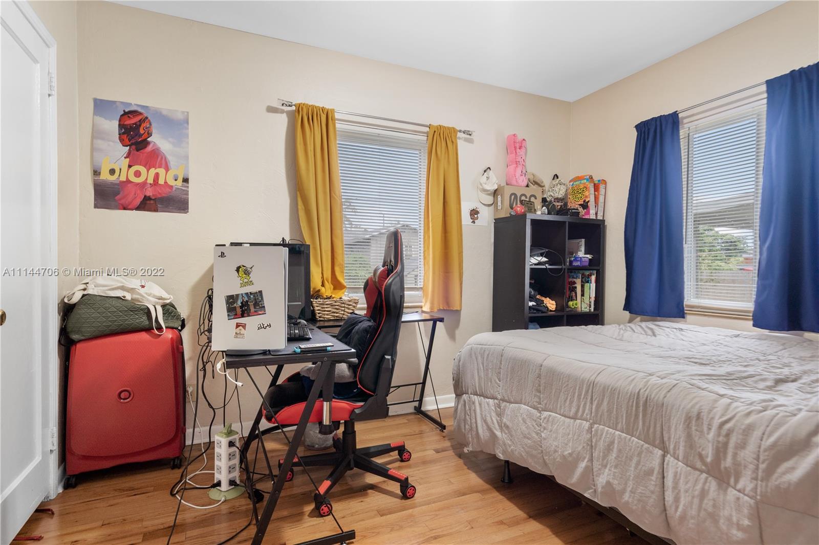 ENGLEWOOD - Residential Income