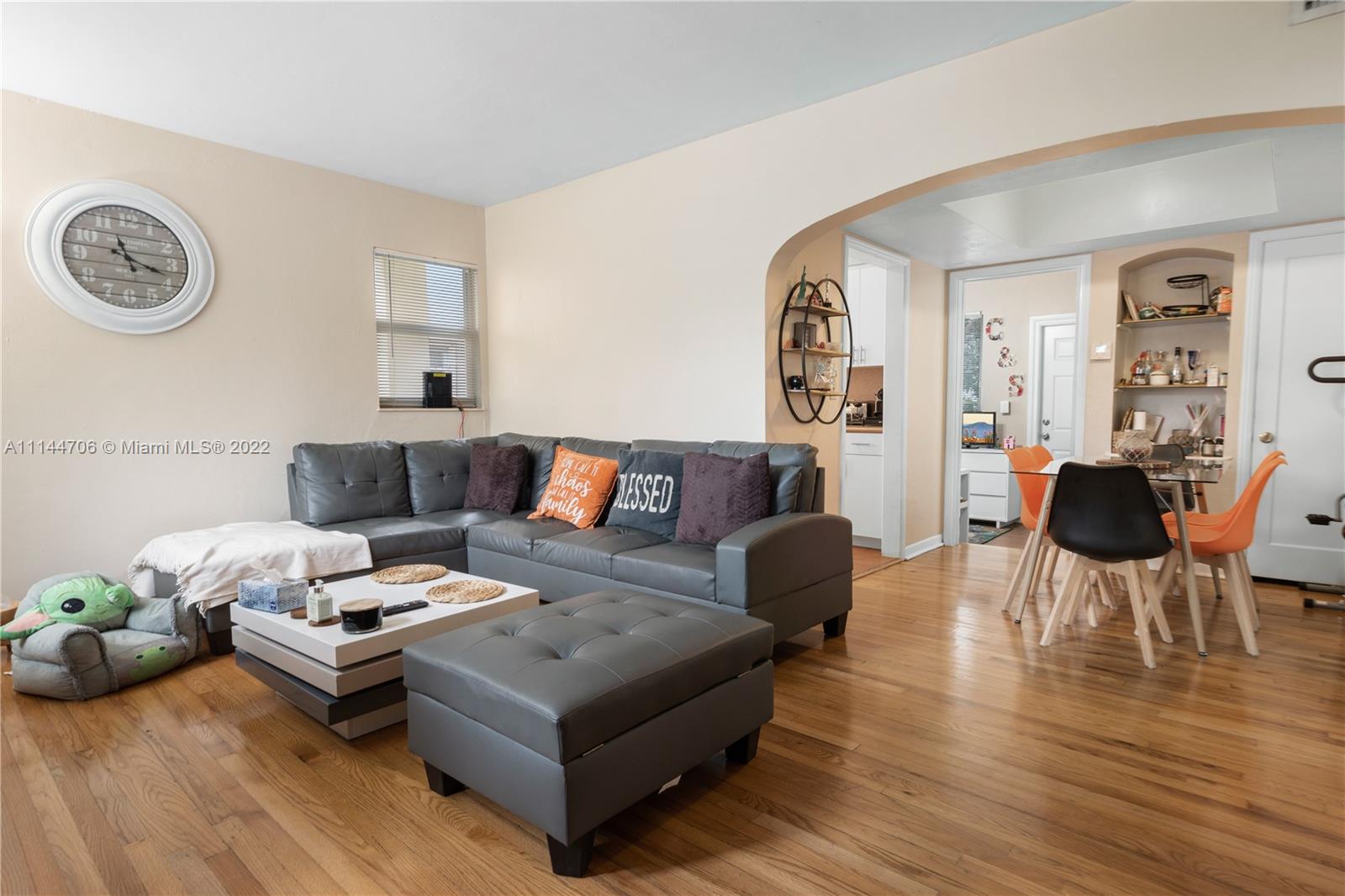 ENGLEWOOD - Residential Income