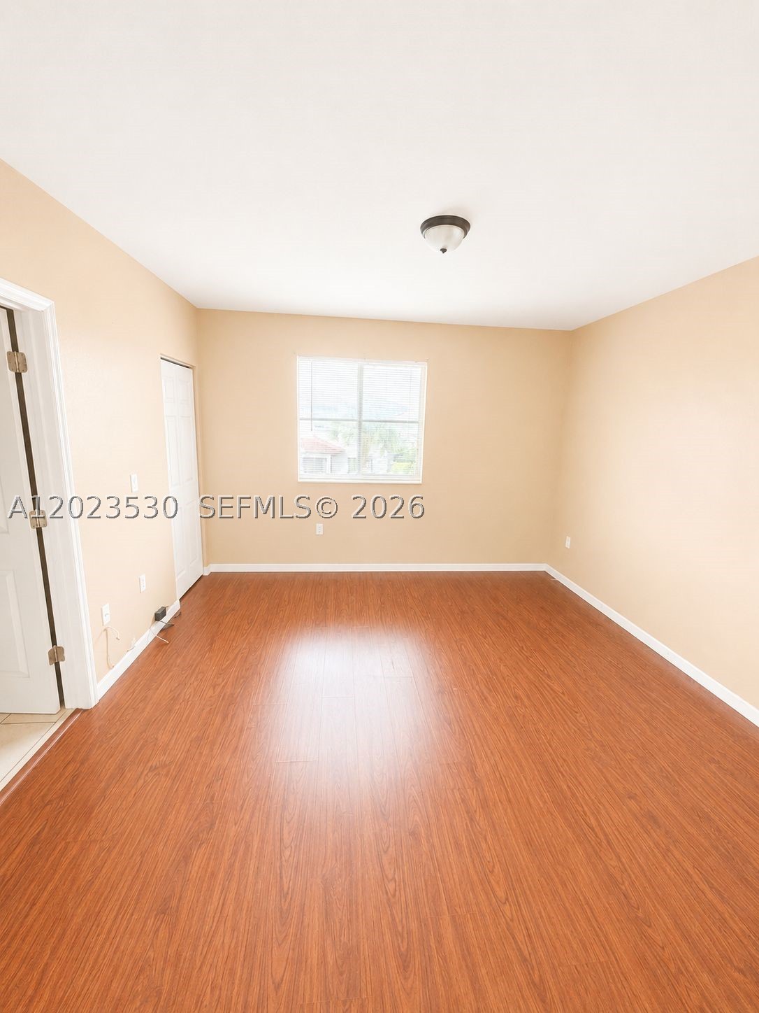 MIRAGE AT SAILBOAT COVE - Residential