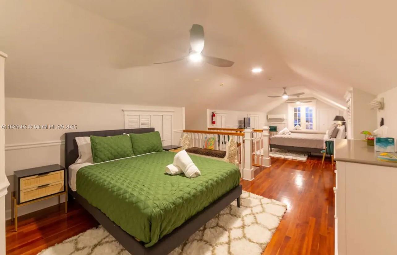 MATE OCEAN BAY SUBD SEC 1 - Residential