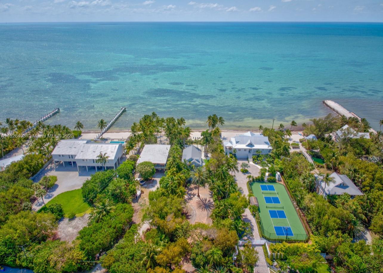 MATE OCEAN BAY SUBD SEC 1 - Residential