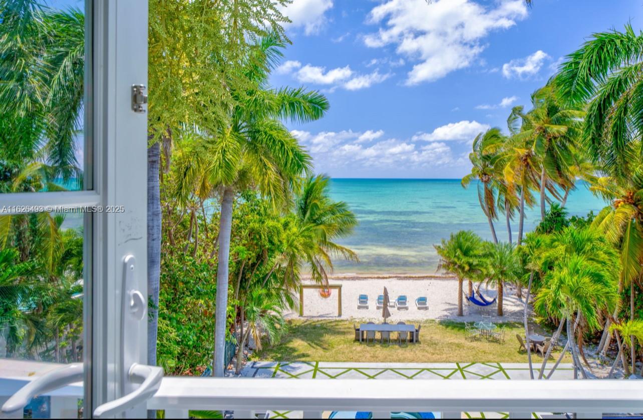 MATE OCEAN BAY SUBD SEC 1 - Residential