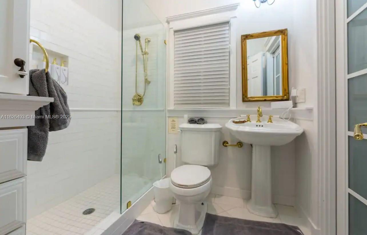 MATE OCEAN BAY SUBD SEC 1 - Residential