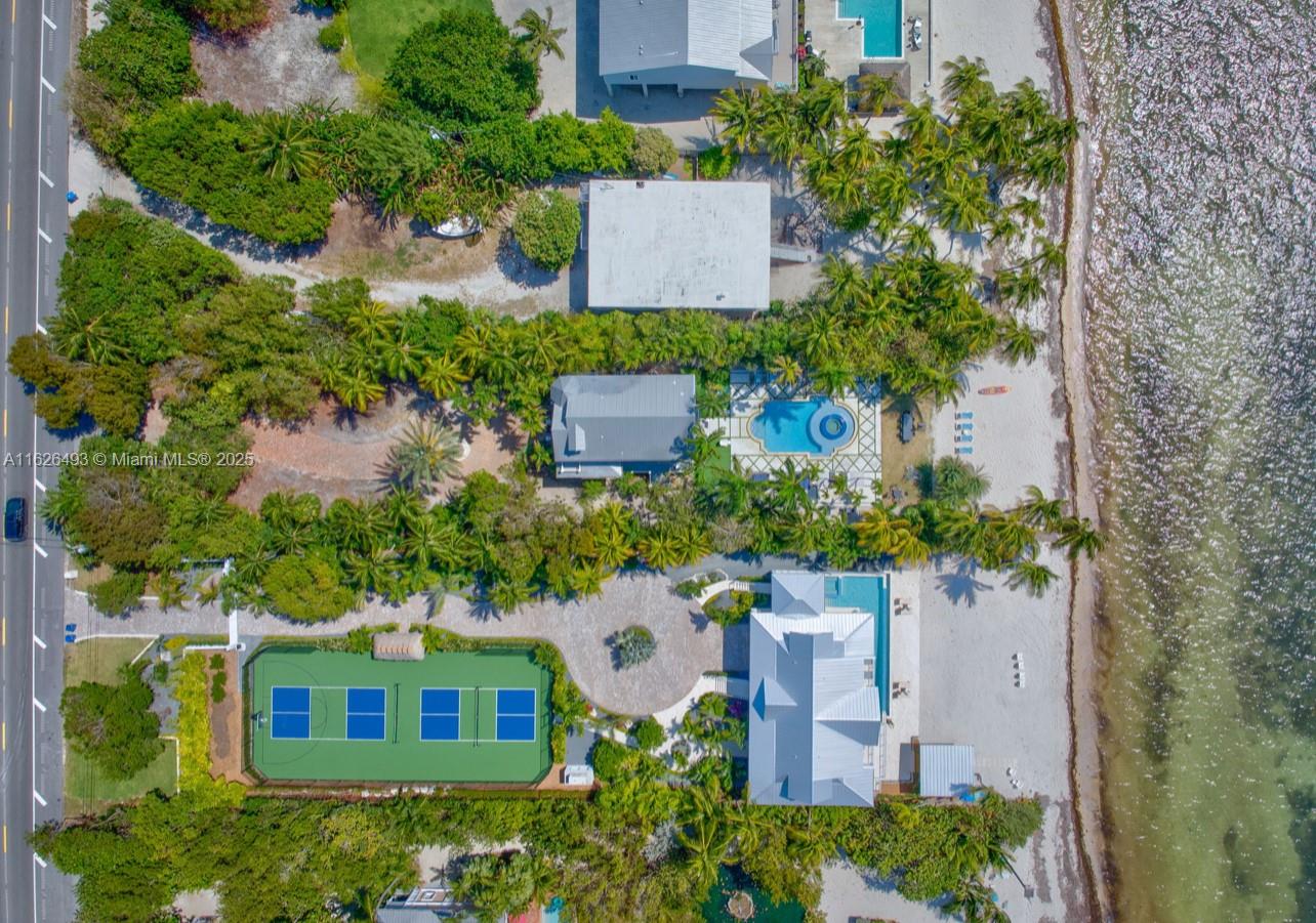 MATE OCEAN BAY SUBD SEC 1 - Residential
