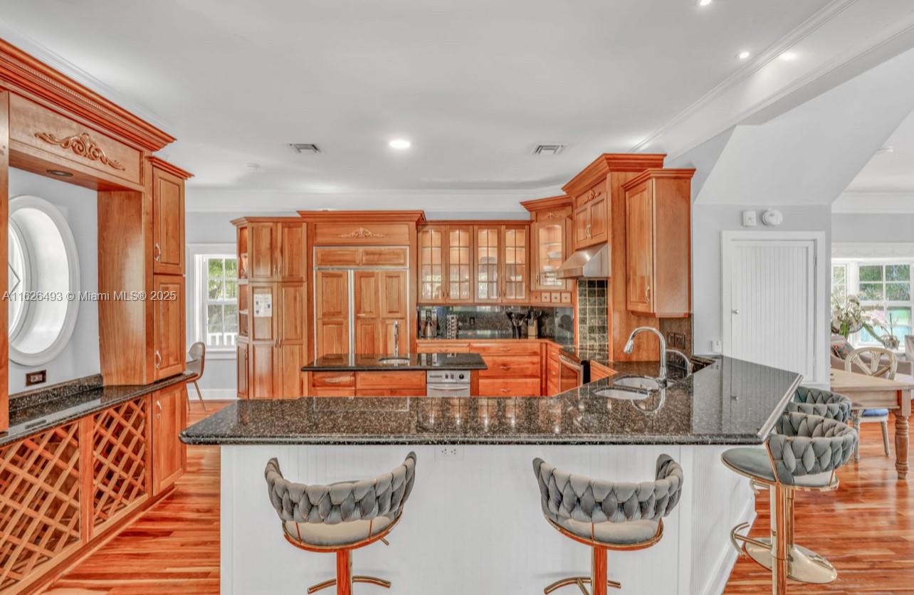 MATE OCEAN BAY SUBD SEC 1 - Residential
