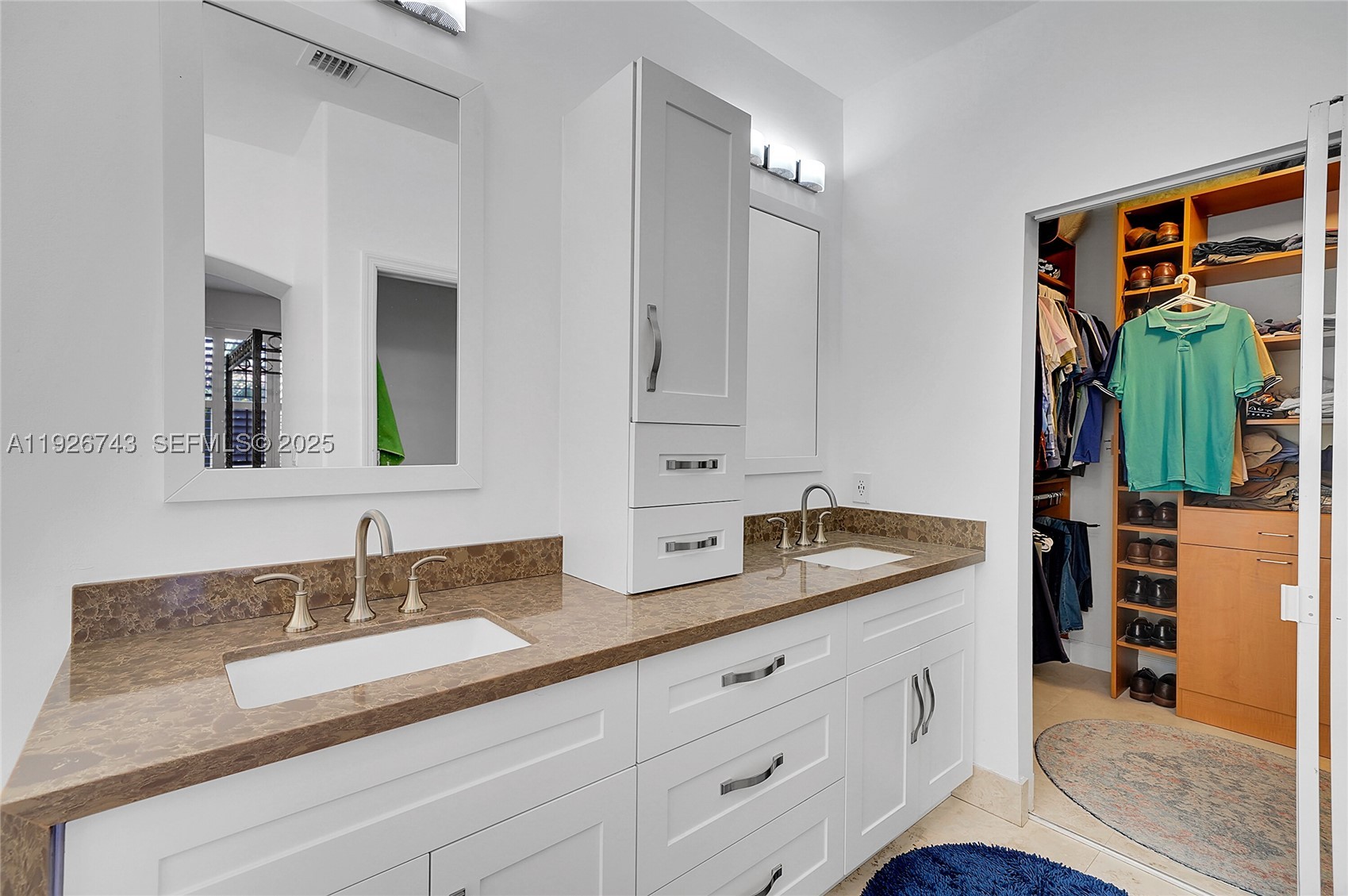 WEST LAKE VILLAGE PLAT - Residential