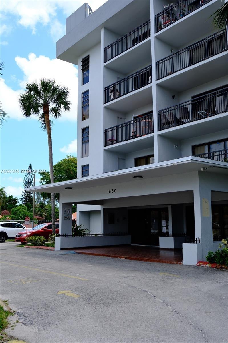VICTORY GARDENS CONDO - Residential