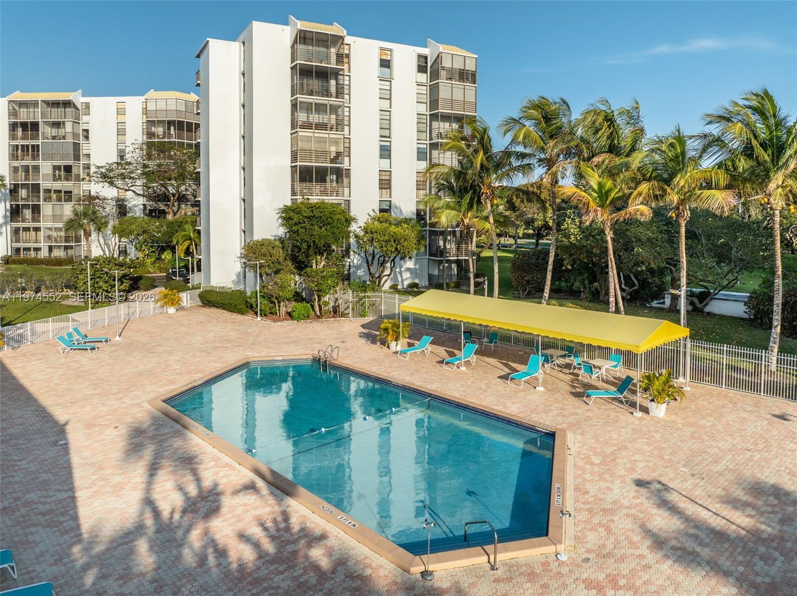 BISCAYA III CONDO - Land