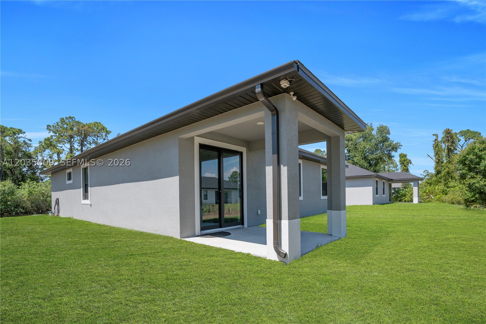 Port LaBelle - Residential