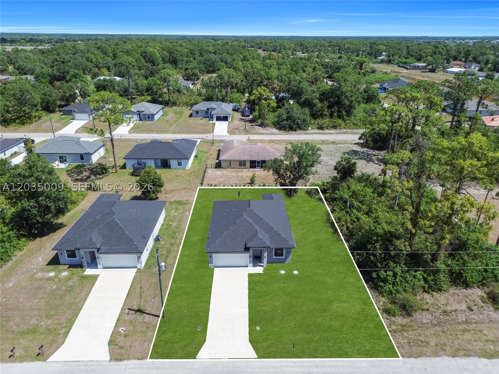 Port LaBelle - Residential