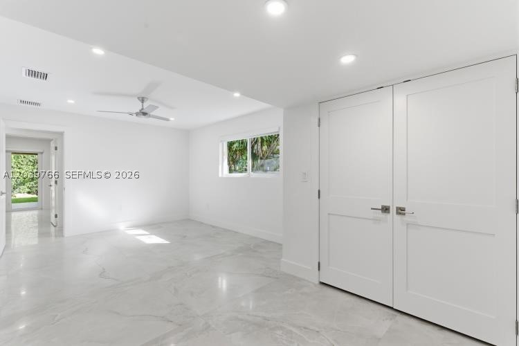 BAY HEIGHTS - Residential