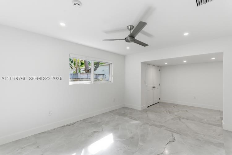 BAY HEIGHTS - Residential